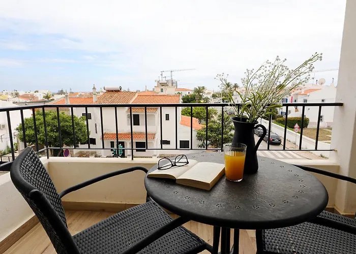 A57 - Lighthouse Apartment In Via Dona Ana Lagos