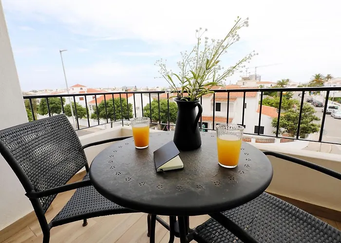 A57 - Lighthouse Apartment In Via Dona Ana Lagos